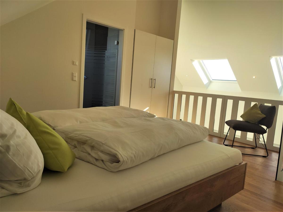Hecklers Seepanorama Appartements Uberlingen Eksteriør billede