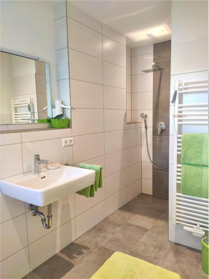 Hecklers Seepanorama Appartements Uberlingen Eksteriør billede